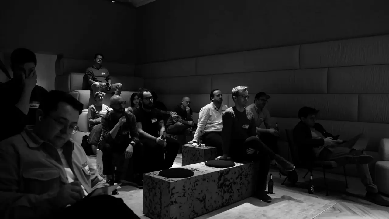 Publikum beim ersten Meetup
